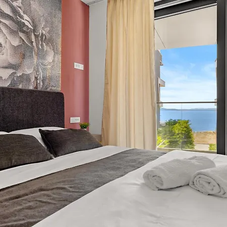 Luxury Seaside *