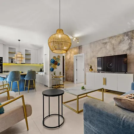 아파트 Luxury Seaside 자다르